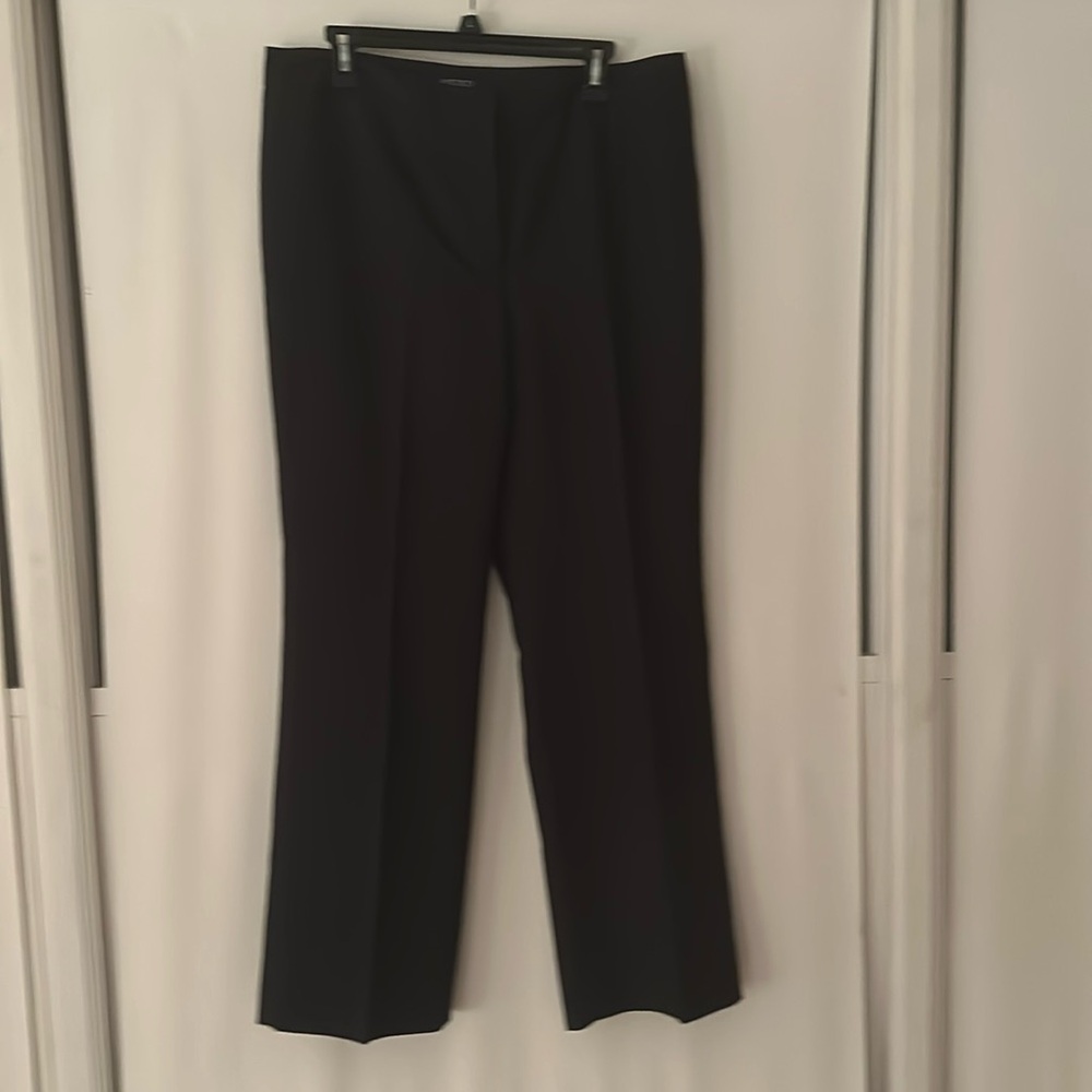 Kasper black size 12P pant